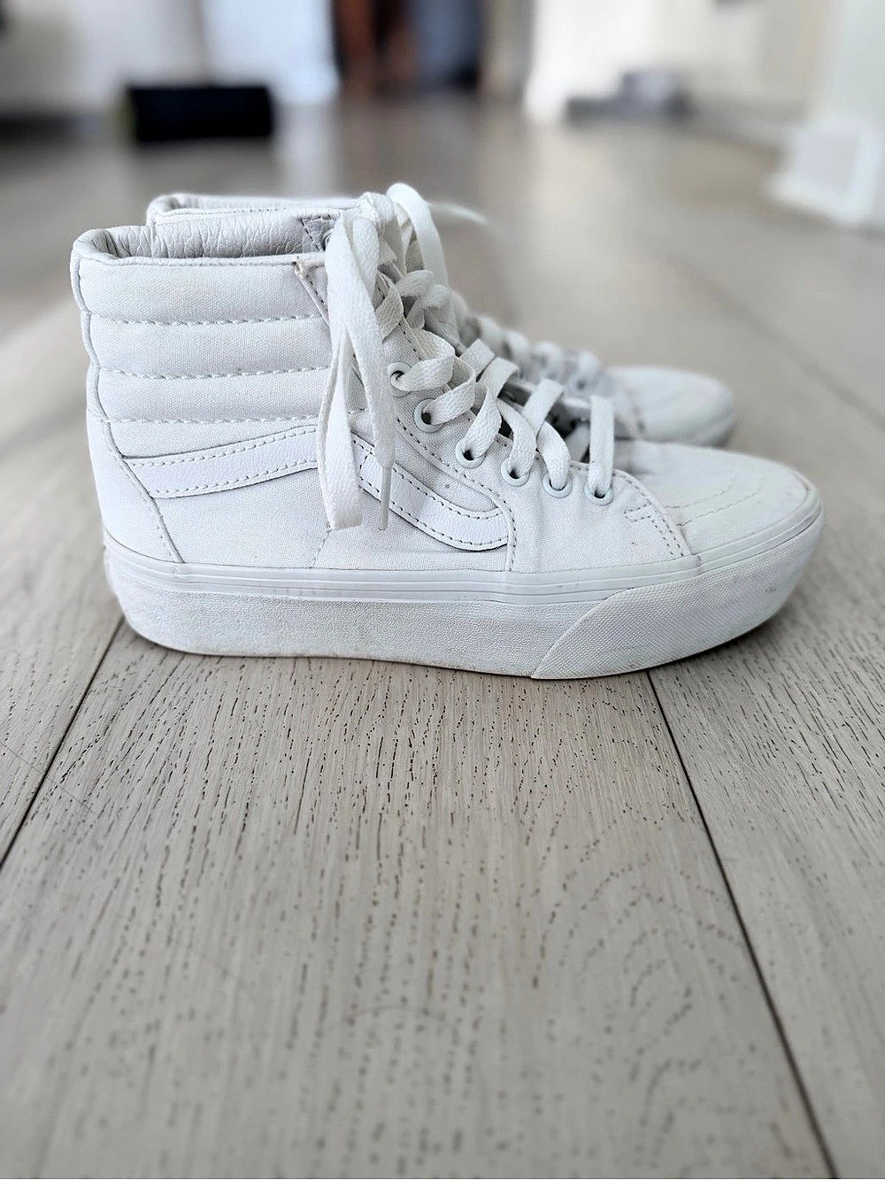Vans Sk8-Hi Platform True White High-Top Sneakers in White